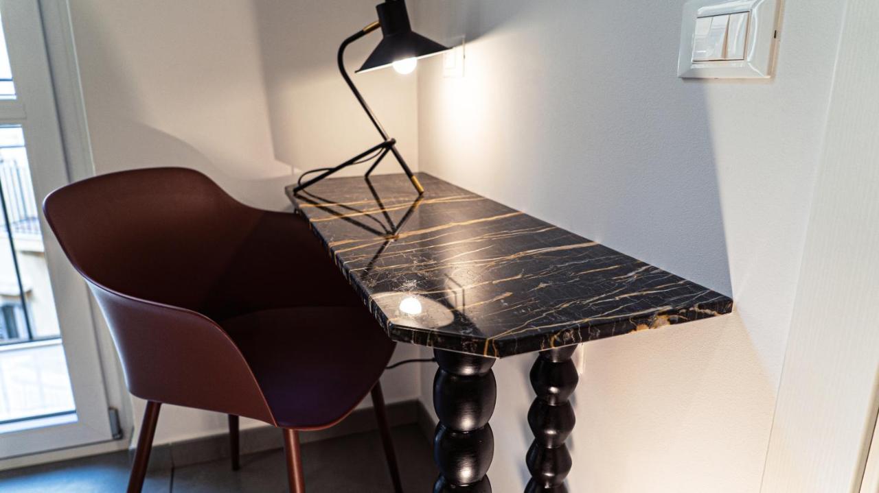 Zefiro Suites Palermo Bagian luar foto