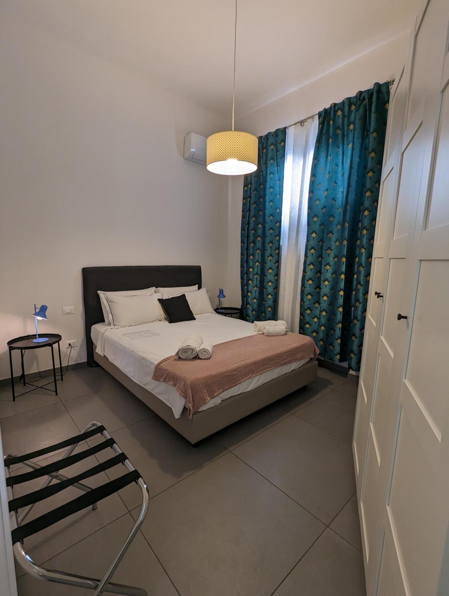 Zefiro Suites Palermo Bagian luar foto